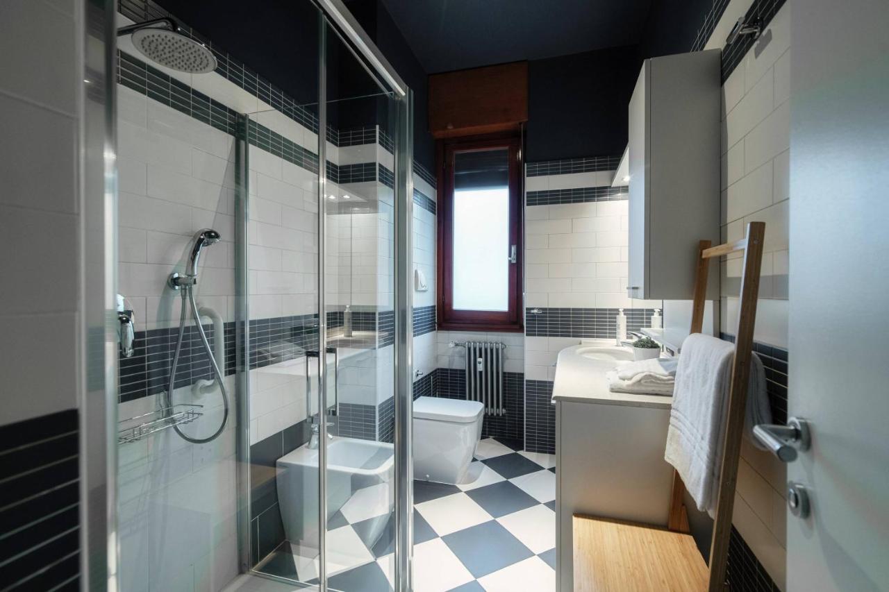 Blue Mood - By Myhomeincomo Cernobbio Exterior photo